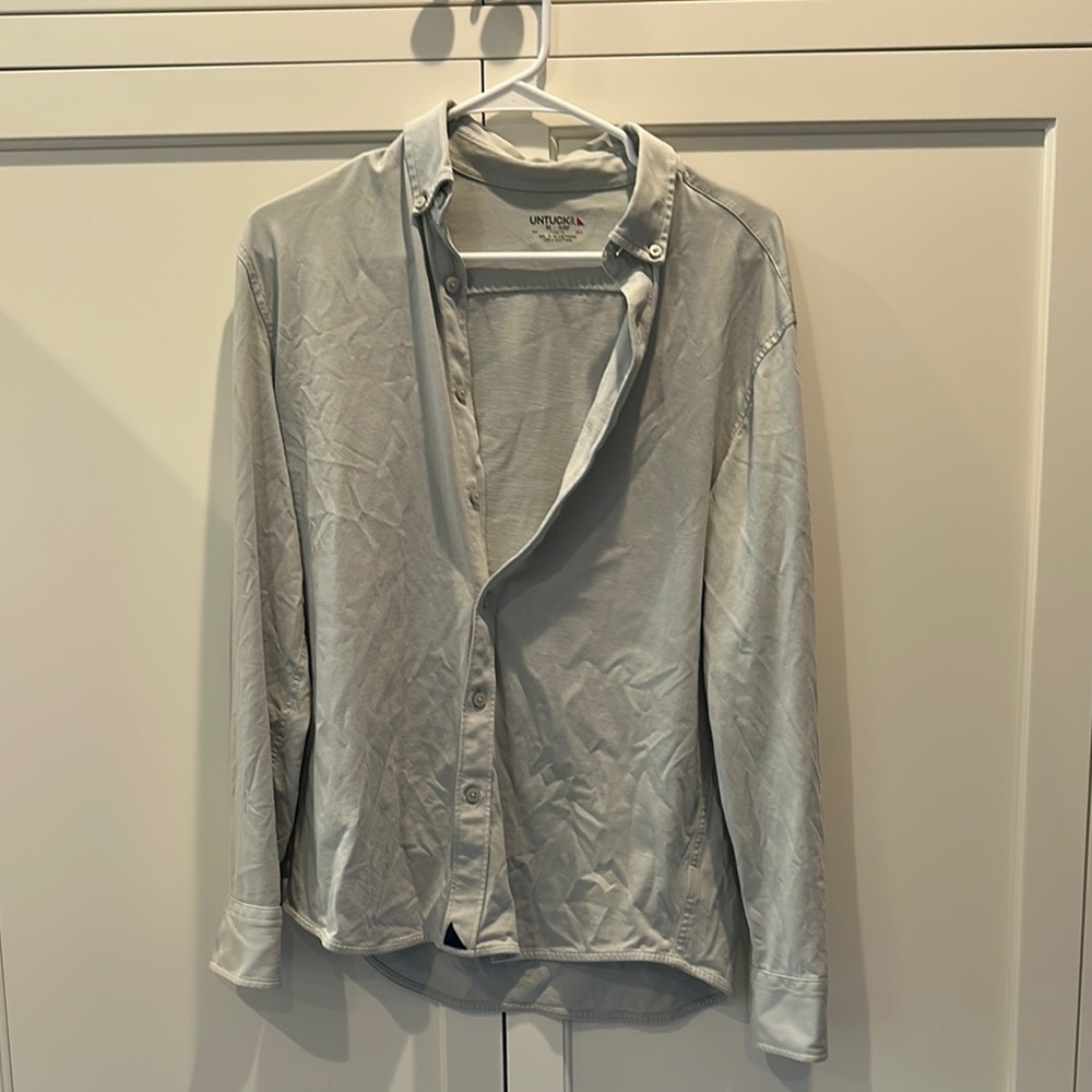 UNTUCKit Gray Casual Button Down Shirt
